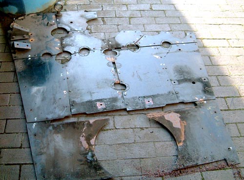 Work has started in preparing the backhead cladding jigsaw for reuse. January 17 2004 &copy; Colin Henderson