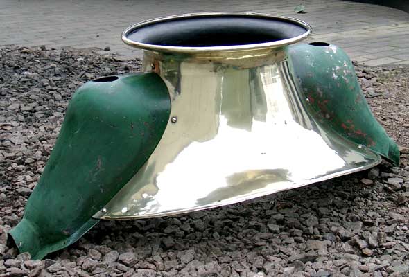 As well as rubbing down the clack covers Bob Robson also gave the safety valve bonnet a good polish. November 9 2003