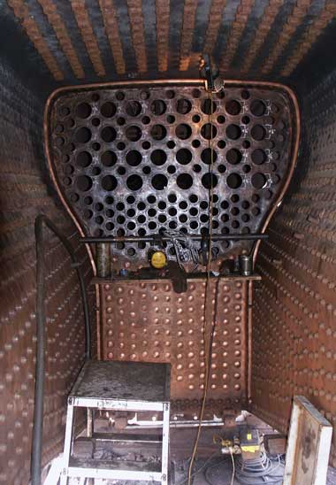 With the exception of re-tubing and screwing on the new stay nuts the boiler is virtually finished ! 