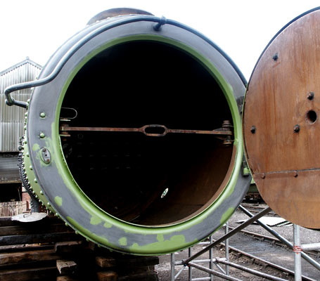 The sectioned primed can be seen clearly as they are painted green. July 27 2003