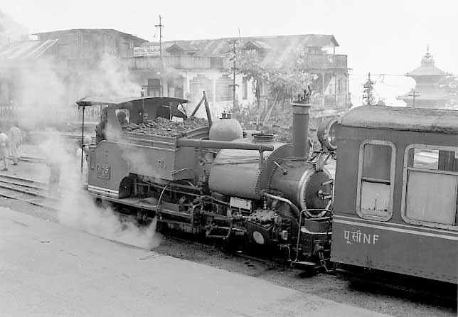 B Class 0-4-0 805 at Darjeeling station. November 2000