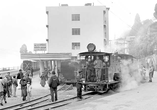B Class 0-4-0 805 at Darjeeling station. November 2000