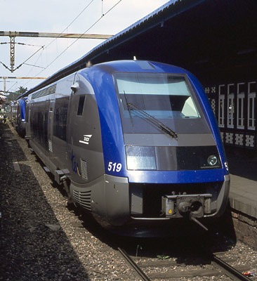 I can't tell you much about this railcar beyond the fact it is number 519, looks very long of a single vehicle and is at Colmar ! May 29 2003