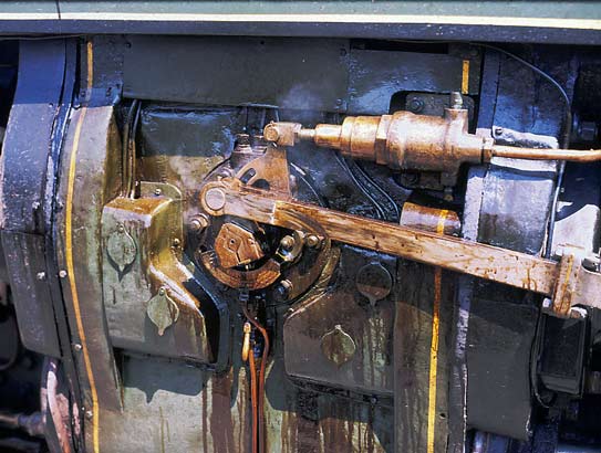 Whilst the loco was performing well the oil leak on the lefthand outside cylinder had not been stopped. June 1 2003