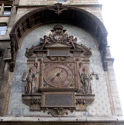 The first public clock in Paris, which is on the corner of the Conci&eacute;rgerie was first unveiled in 1370. May 25 2003 &copy; Brian Bane