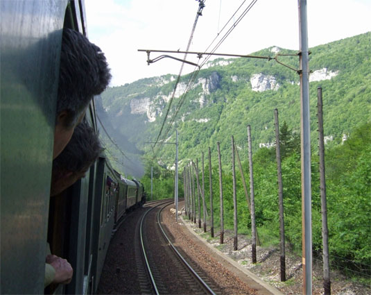 Along many sections of the route, and also on part of the PLM mainline traversed the day before, there were fences to protect the line from rock falls.
