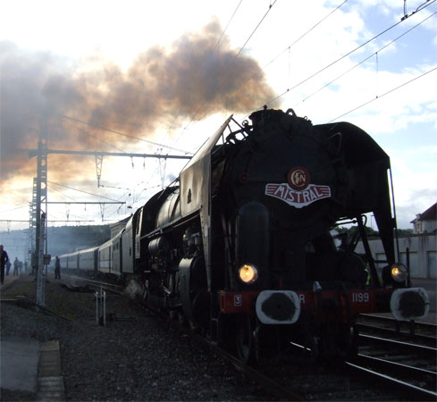 141R 1199 sits at the head of the train having just run down from the depot at Les Laumes, a depot equipped with a turntable despite the lowly nature of the place.