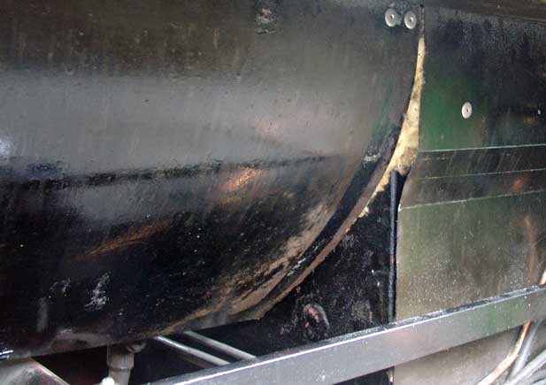 The increased thickness of the insulation has seen the cladding modified to fit. This includes over sections of the firebox. June 11 2005 