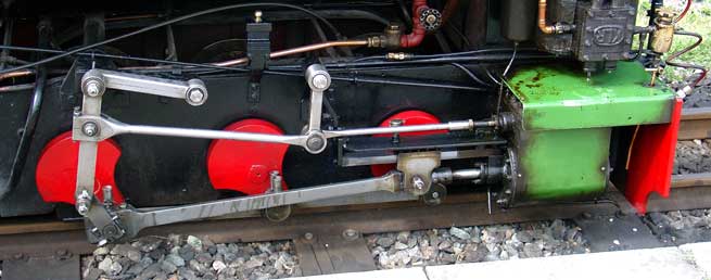 And a view of the right hand side of the valvegear. June 10 2005