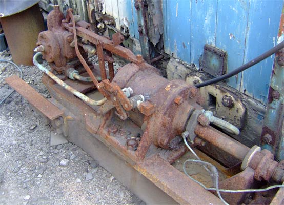 A closer view of the steam cylinfer side of the underfeed stoker also showing the piston rod as attached the the ram. 11 June 2006 
