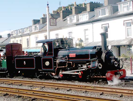 2-4-0st+t 'Linda' at Porthmadog station. August 14 2003