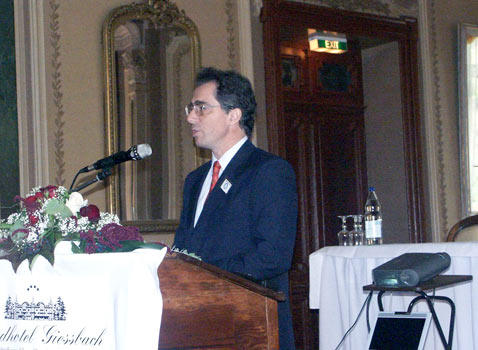 Sergio Zubieta of FCAF during his interesting and informative presentation. October 6 2003