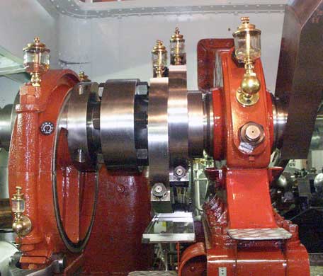 This view shows the eccentrics which drive the valvegear on the low pressure cylinder and the very substantial support provided for all of the motion. October 8 2003