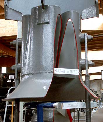 The Kylchap has been usefully sectioned to show some of the otherwise difficult to see details of the design. October 9 2003