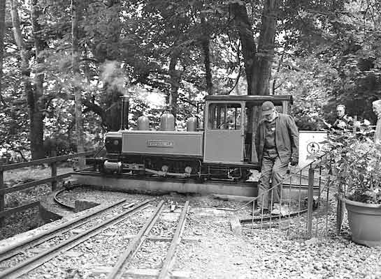 This is the turntable at the Torosay end of the line. July 6 2003