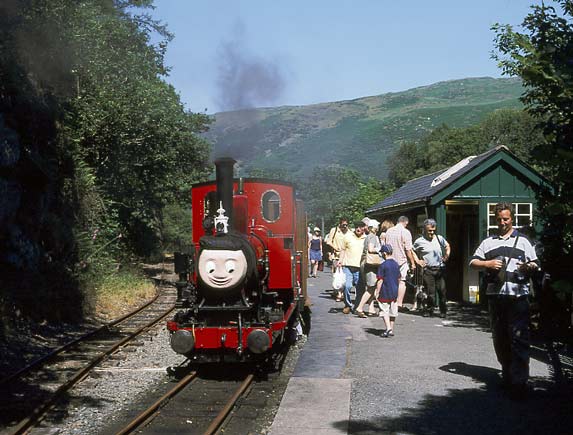 Talyllyn No.6 Douglas as No.6 Duncan at Nant Gwernol. July 14 2003