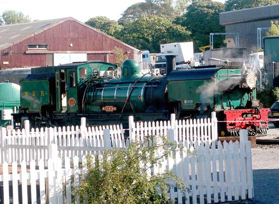 NGG16 138 in Dinas station yard. September 28 2003