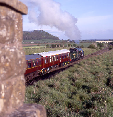 S15 828 at Upton Scudamore summit. May 15 1996
