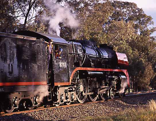 R703 (R761 in disguise) prepares for a runpast. June 2001.
