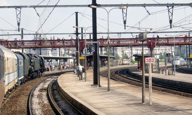 'Le Mistral' rolls into Chalon-sur-Soane as a TGV arrives from the south.
