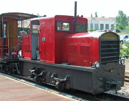 Chemin de Fer du Creusot diesel. Chemin de Fer du Creusot diesel.