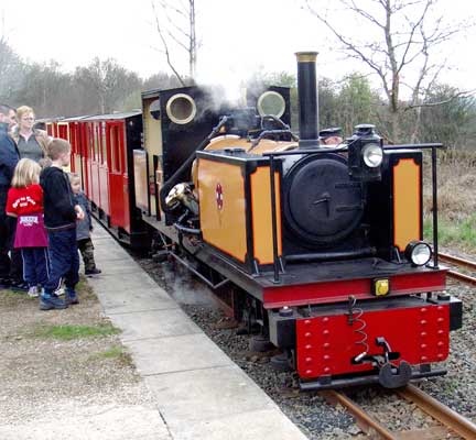 0-4+4-0t at Shelley having run round the train. April 11 2004