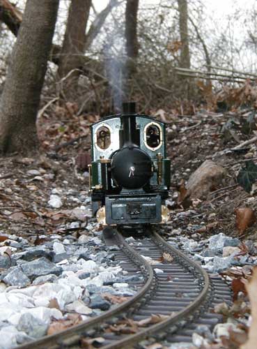 A winter outing for Roger's locomotive. January 2006.  Roger Hahn