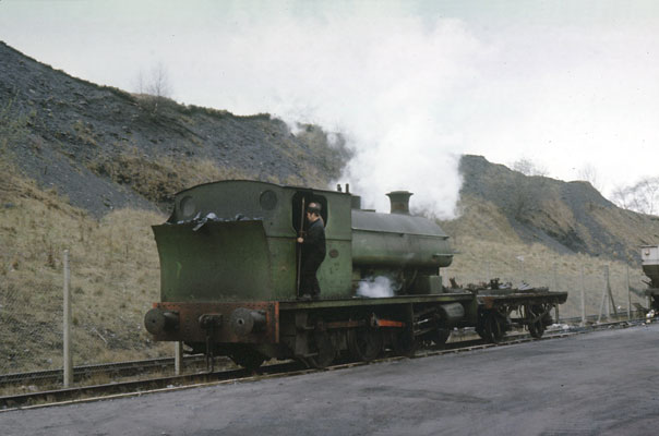 No.1859 shunting at Mountain Ash colliery. Early 1974 . © Roger Griffiths No.1859 shunting at Mountain Ash colliery. Early 1974 . © Roger Griffiths